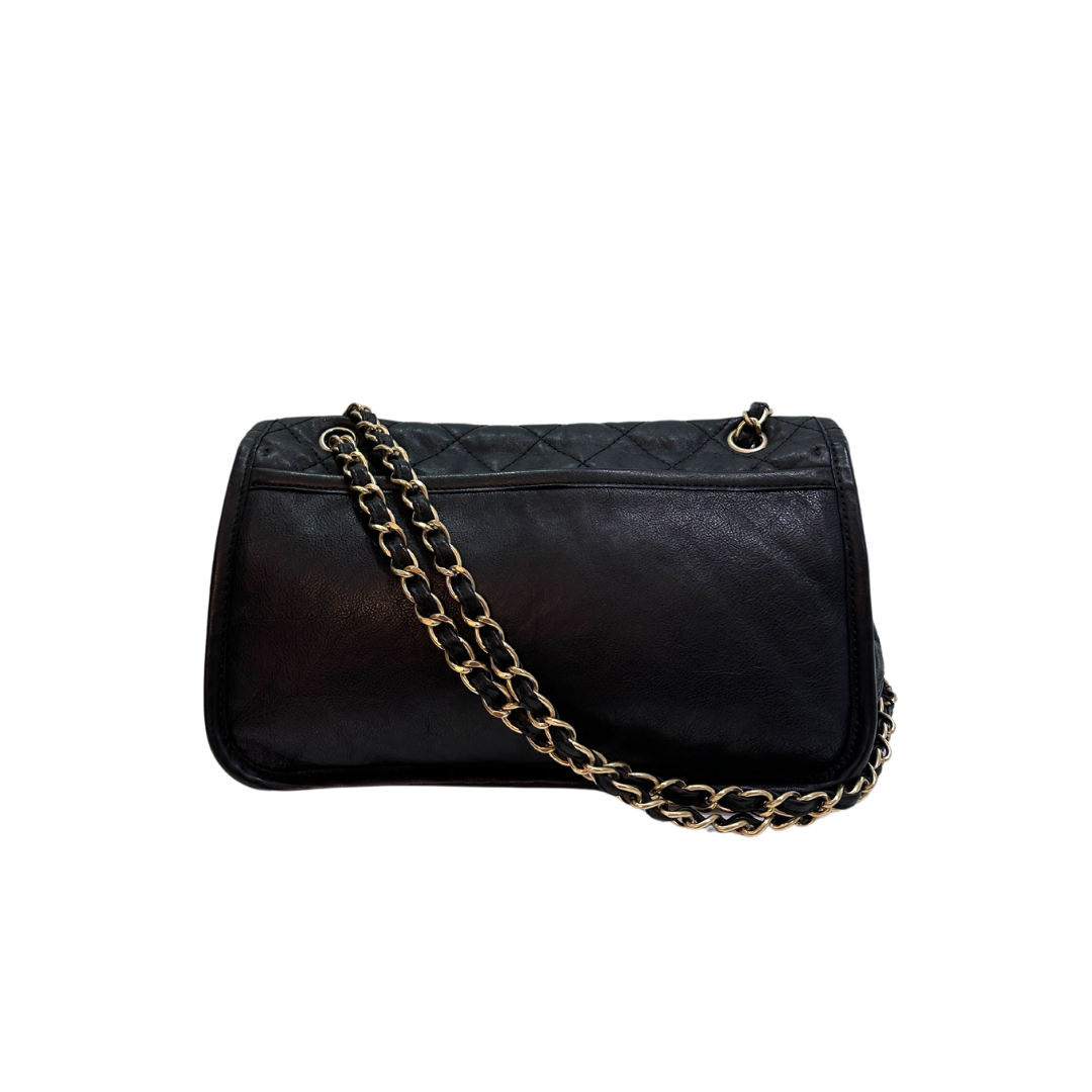 Chanel Quilted Chain Handbag